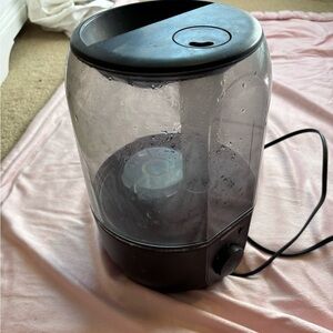 massive humidifier